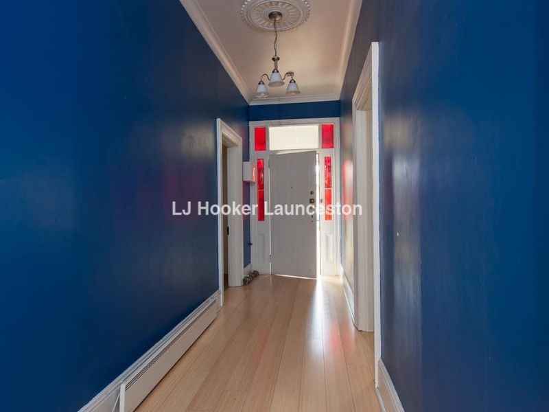 1/11 Albion Street, Invermay TAS 7248