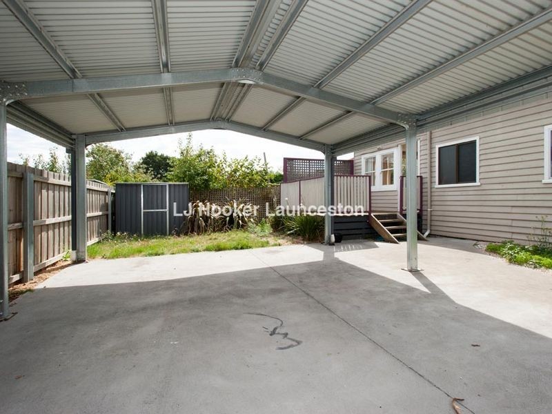 1/11 Albion Street, Invermay TAS 7248