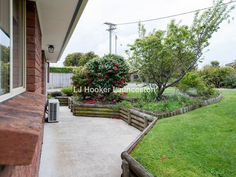 Unit 1/12 Belmont Court, Newnham TAS 7248