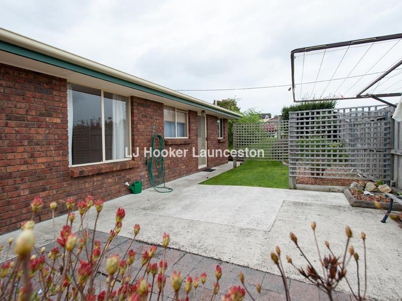 Unit 1/12 Belmont Court, Newnham TAS 7248