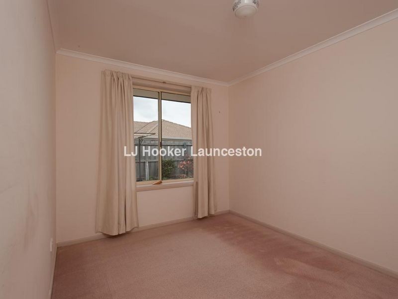 Unit 1/12 Belmont Court, Newnham TAS 7248