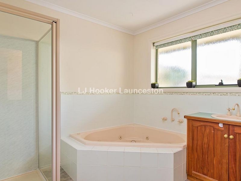 2 Nicole Court, Prospect Vale TAS 7250