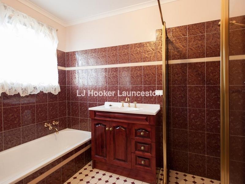 13 Country Club Avenue, Prospect Vale TAS 7250