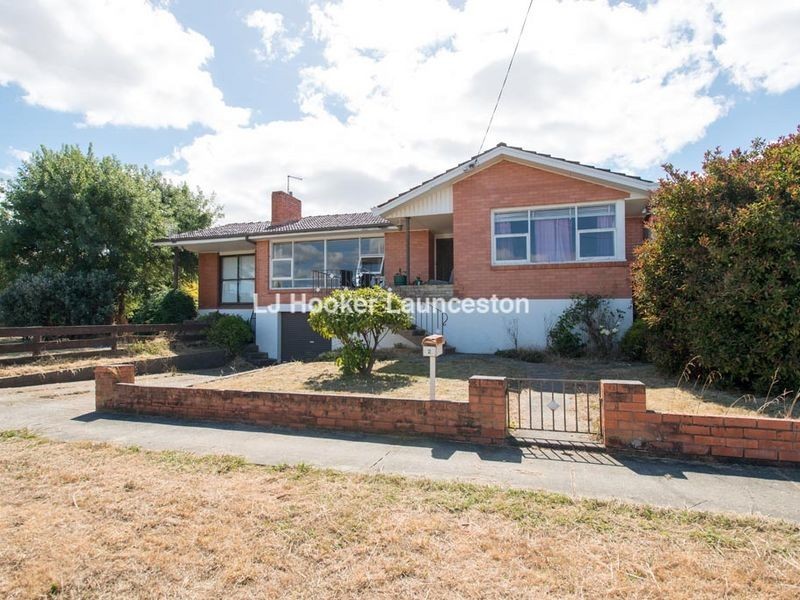 2 Proctor Street, Newnham TAS 7248