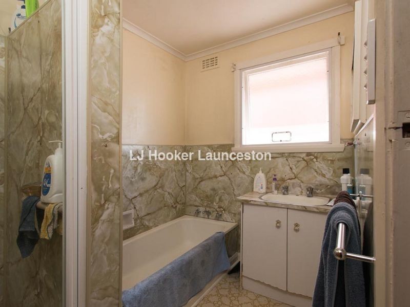 2 Proctor Street, Newnham TAS 7248