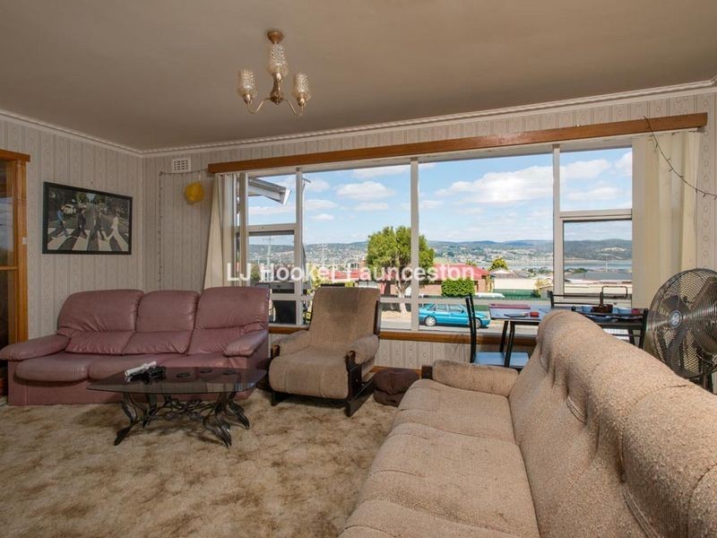 2 Proctor Street, Newnham TAS 7248