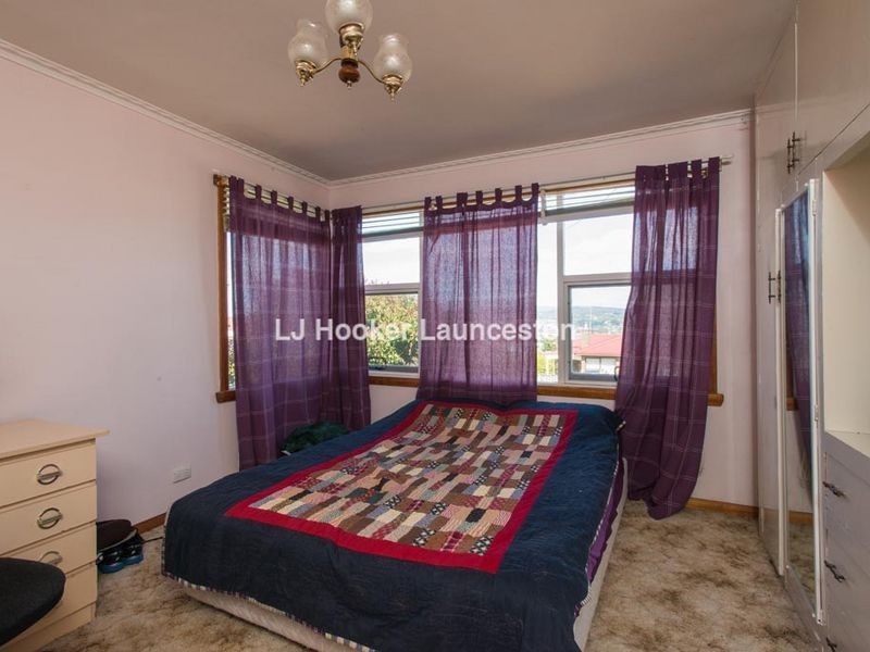 2 Proctor Street, Newnham TAS 7248