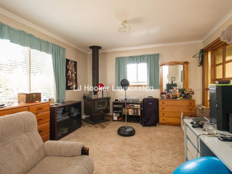 2 Proctor Street, Newnham TAS 7248