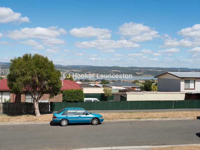 2 Proctor Street, Newnham TAS 7248