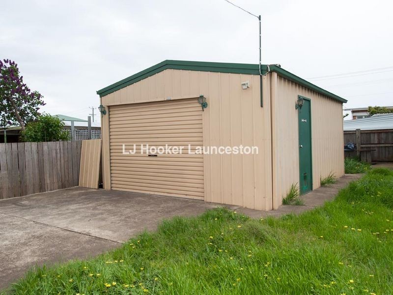 8 Cornwall Crescent, Newnham TAS 7248