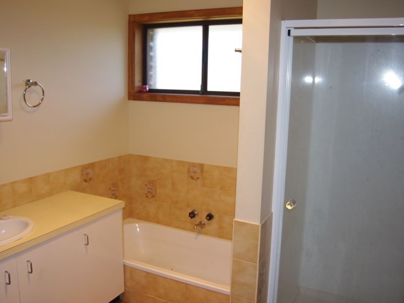 20 Wintercole Court, Newnham TAS 7248