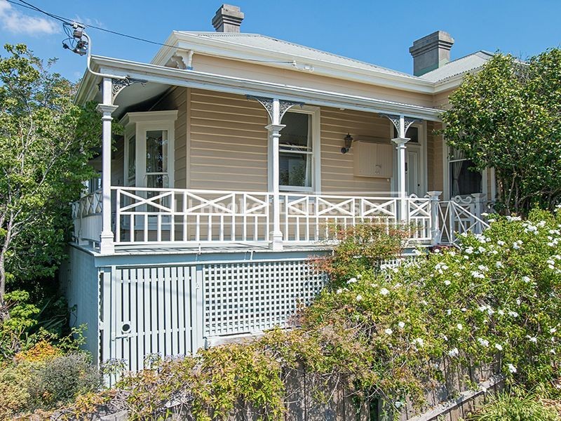 39 Bain Terrace, Trevallyn TAS 7250