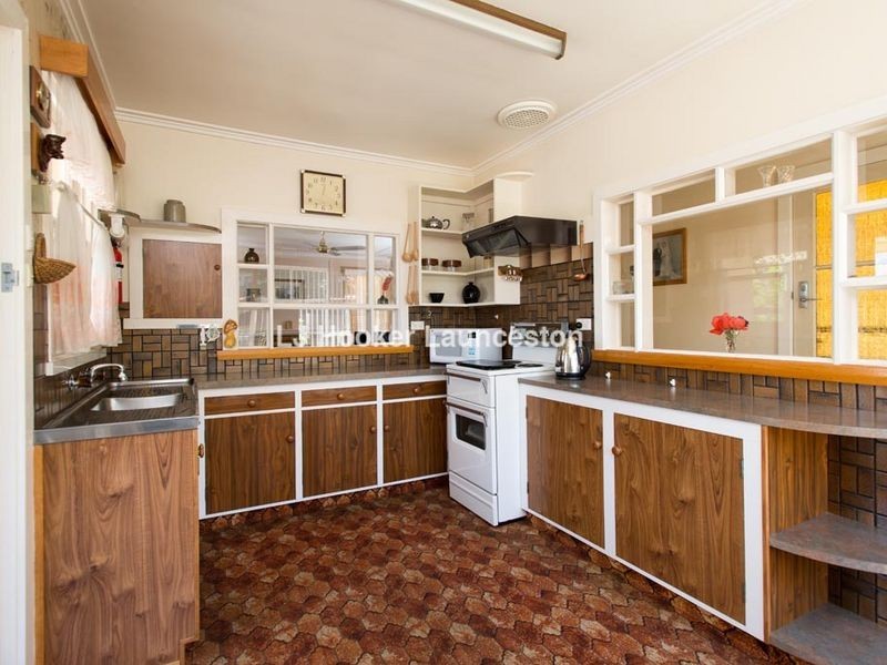 38 Gascoyne Street, Kings Meadows TAS 7249
