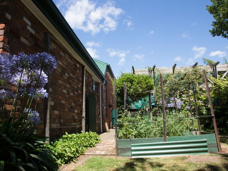 24 Meander Valley Road, Westbury TAS 7303