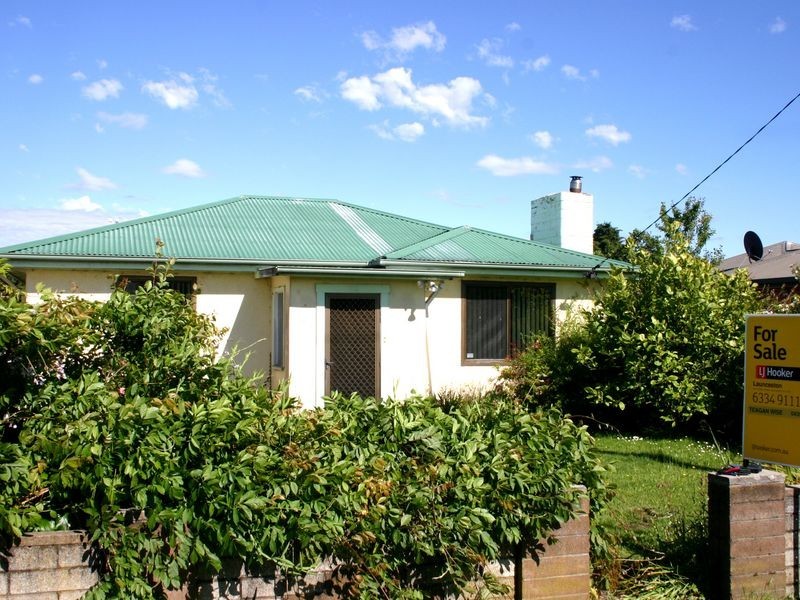 32 Clarence Street, Perth TAS 7300