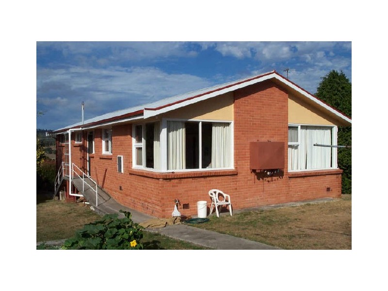 6 Wayne Place, Youngtown TAS 7249