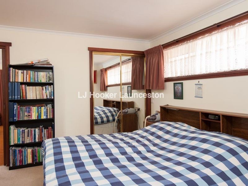 10 Sculthorpe Place, Norwood TAS 7250