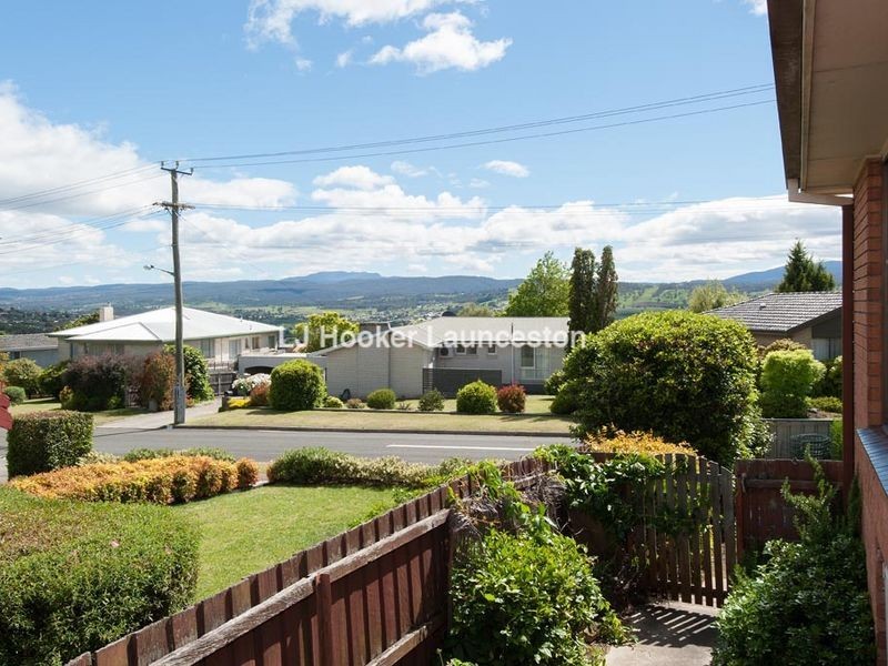 24 Redwood Crescent, Youngtown TAS 7249