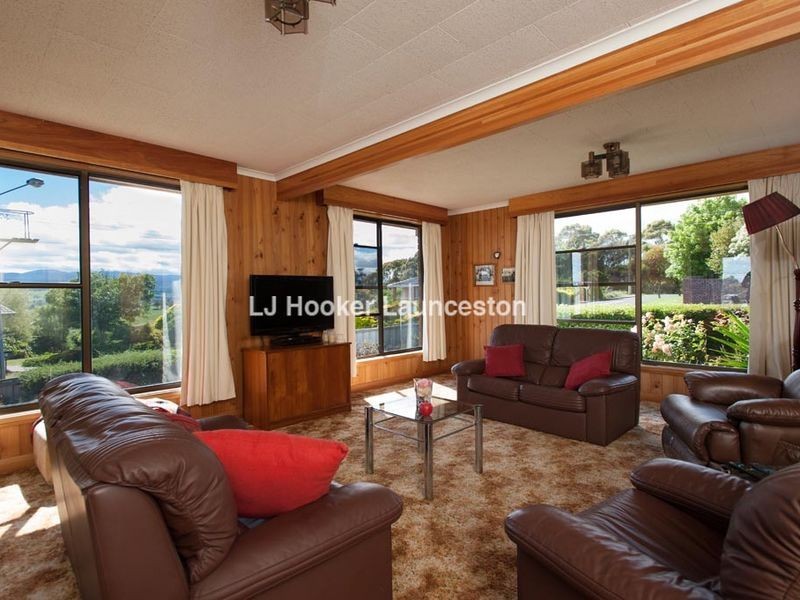 24 Redwood Crescent, Youngtown TAS 7249