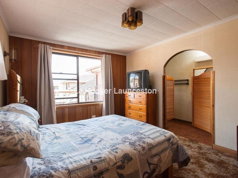 24 Redwood Crescent, Youngtown TAS 7249