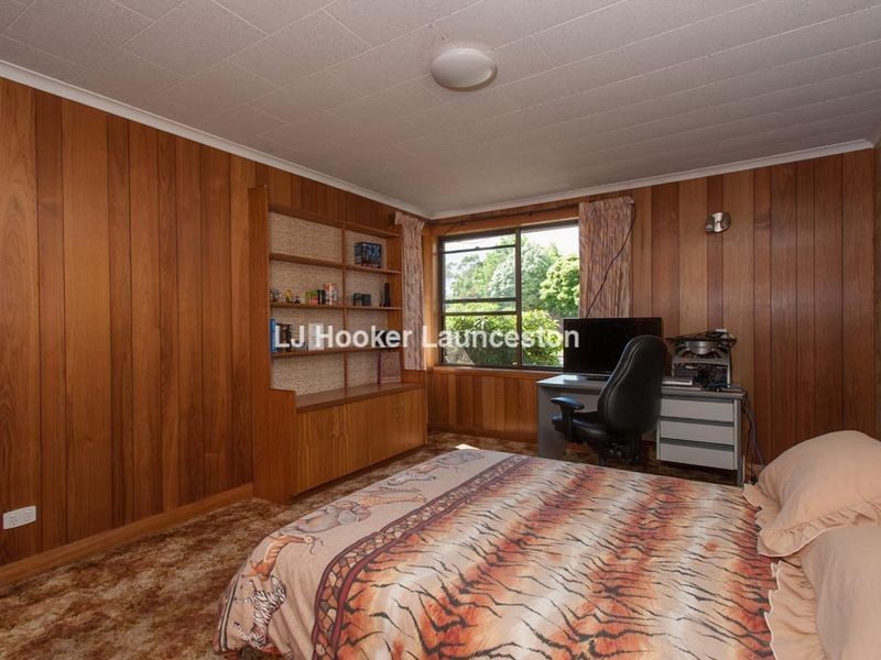 24 Redwood Crescent, Youngtown TAS 7249