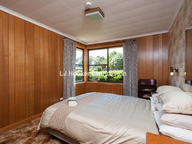 24 Redwood Crescent, Youngtown TAS 7249