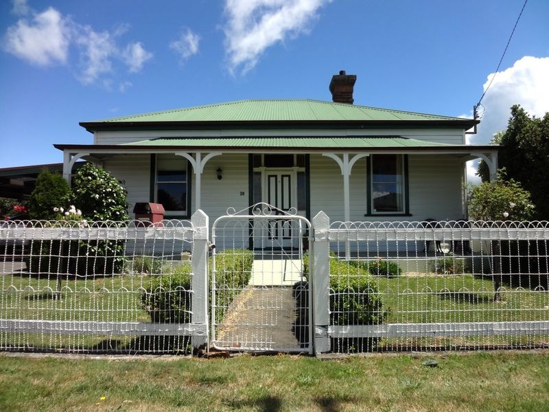 28 Burghley Street, Longford TAS 7301