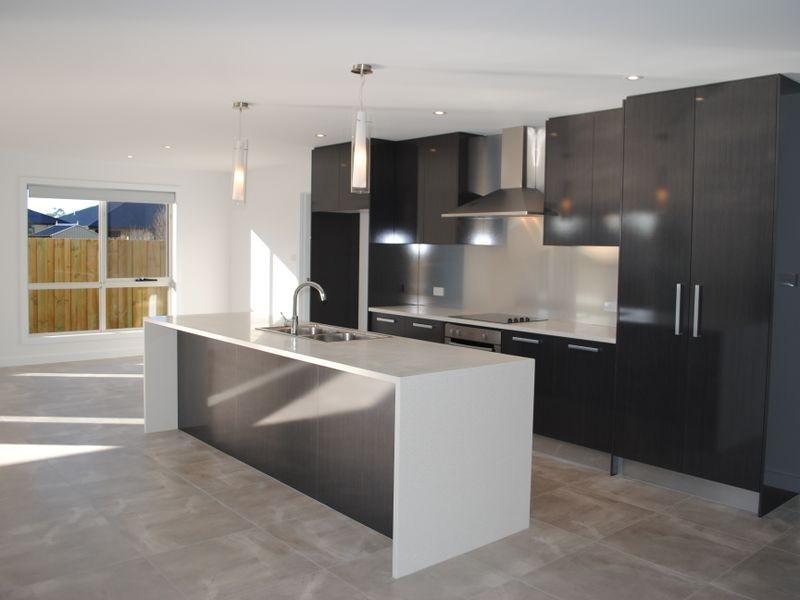 Unit 1/9 Gordon Place, Prospect Vale TAS 7250