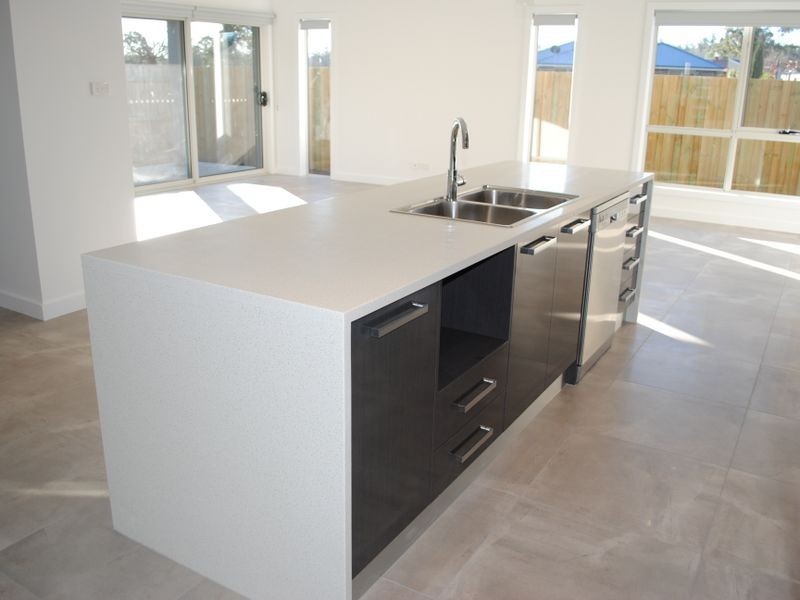 Unit 1/9 Gordon Place, Prospect Vale TAS 7250