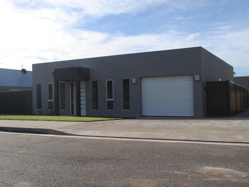 Unit 2/9 Gordon Place, Prospect Vale TAS 7250