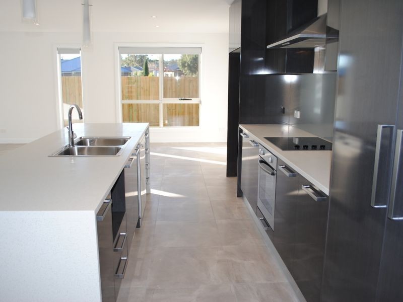 Unit 2/9 Gordon Place, Prospect Vale TAS 7250