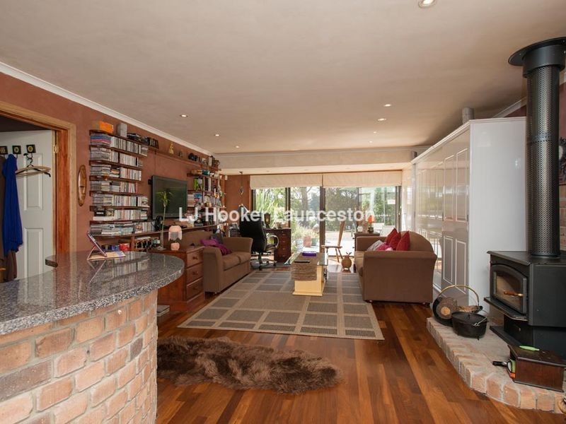 586 Greens Beach Road, York Town TAS 7270
