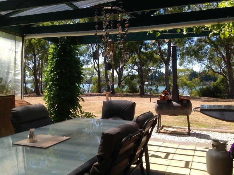 586 Greens Beach Road, York Town TAS 7270
