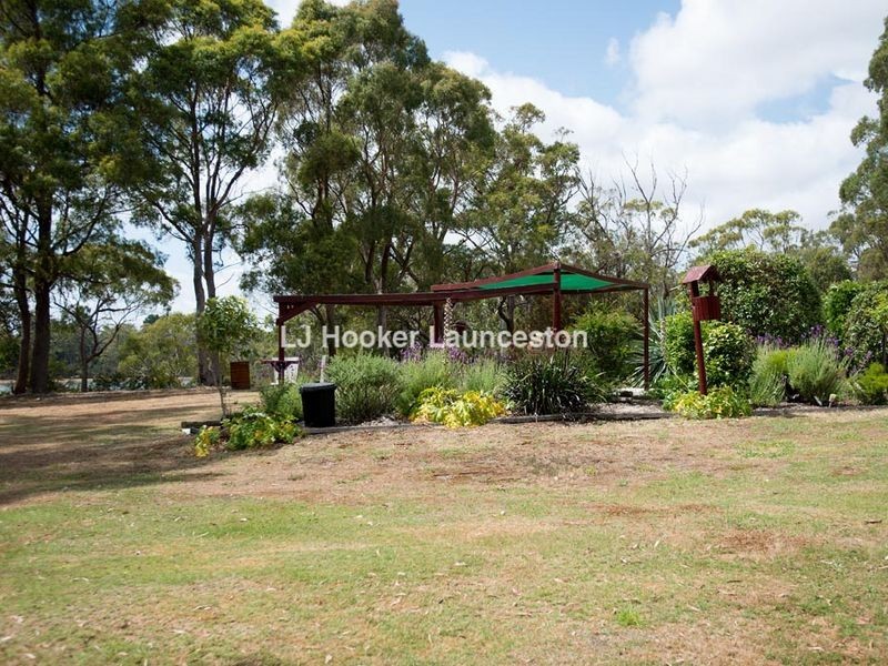 586 Greens Beach Road, York Town TAS 7270