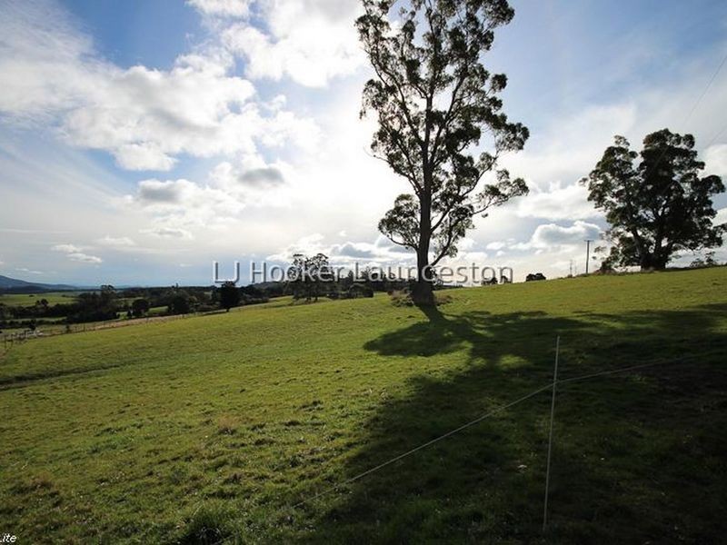 65 Staubi Road, Lilydale TAS 7268