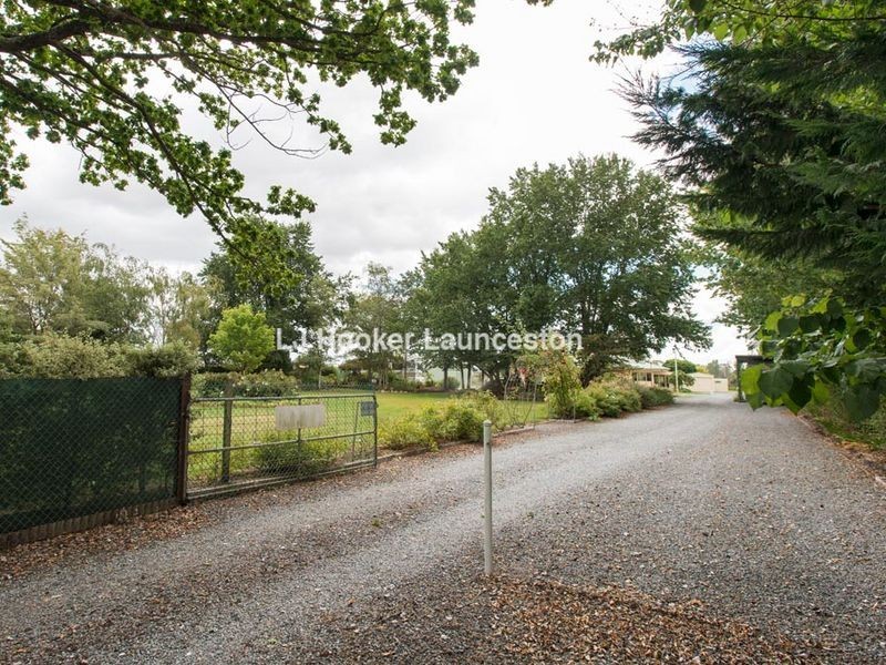 35 Meander Valley Road, Hagley TAS 7292