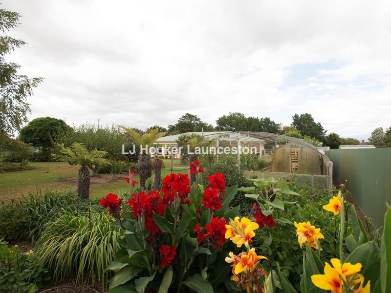 35 Meander Valley Road, Hagley TAS 7292