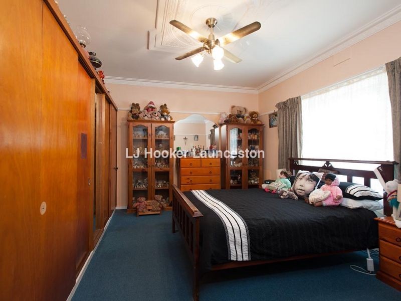 17 Ravenswood Road, Ravenswood TAS 7250