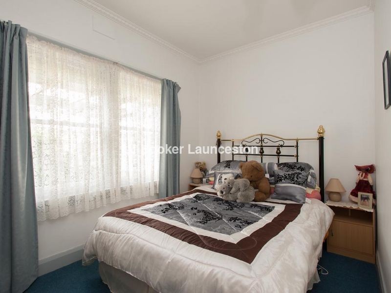 17 Ravenswood Road, Ravenswood TAS 7250