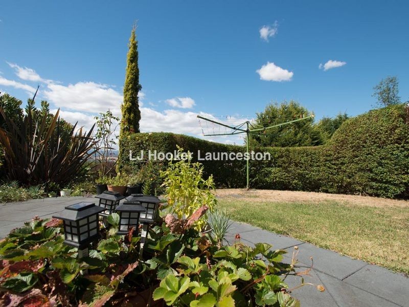 33 Bond Street, Kings Meadows TAS 7249