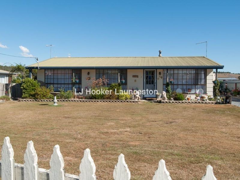 7 West Arm Road, Beauty Point TAS 7270