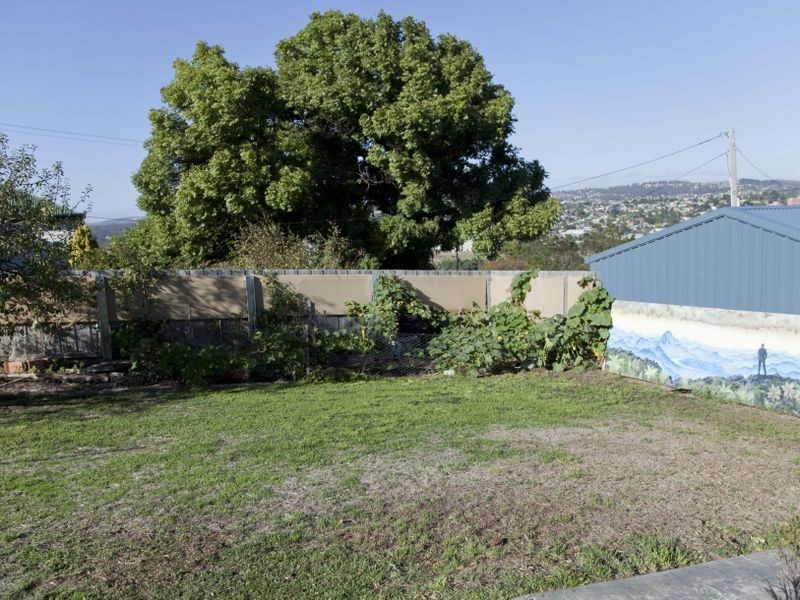 25 Henry Street, Ravenswood TAS 7250