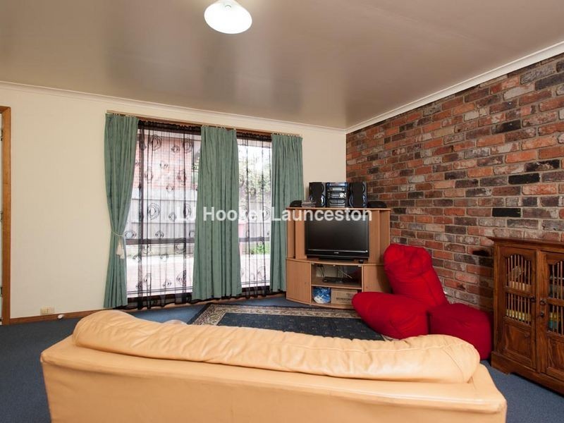 1/206 George Town Road, Newnham TAS 7248