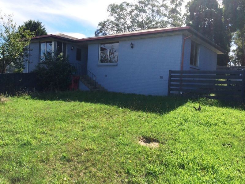 11 Emerald Place, Ravenswood TAS 7250