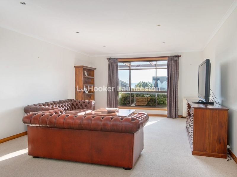 12 New World Avenue, Trevallyn TAS 7250