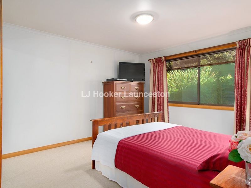 12 New World Avenue, Trevallyn TAS 7250