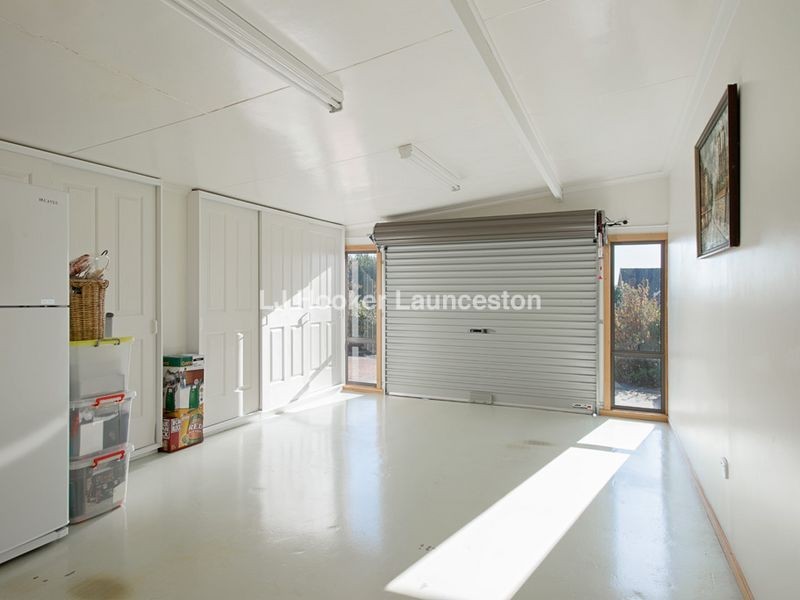 12 New World Avenue, Trevallyn TAS 7250