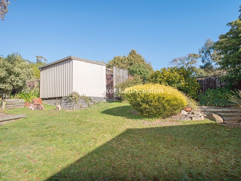 12 New World Avenue, Trevallyn TAS 7250