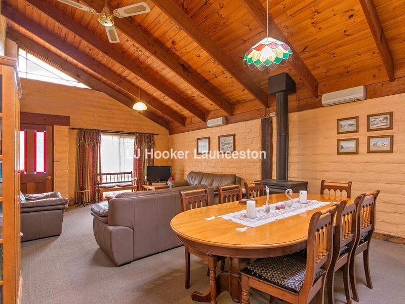 49 Yelton View Road (Off Loop Road), Notley Hills TAS 7275