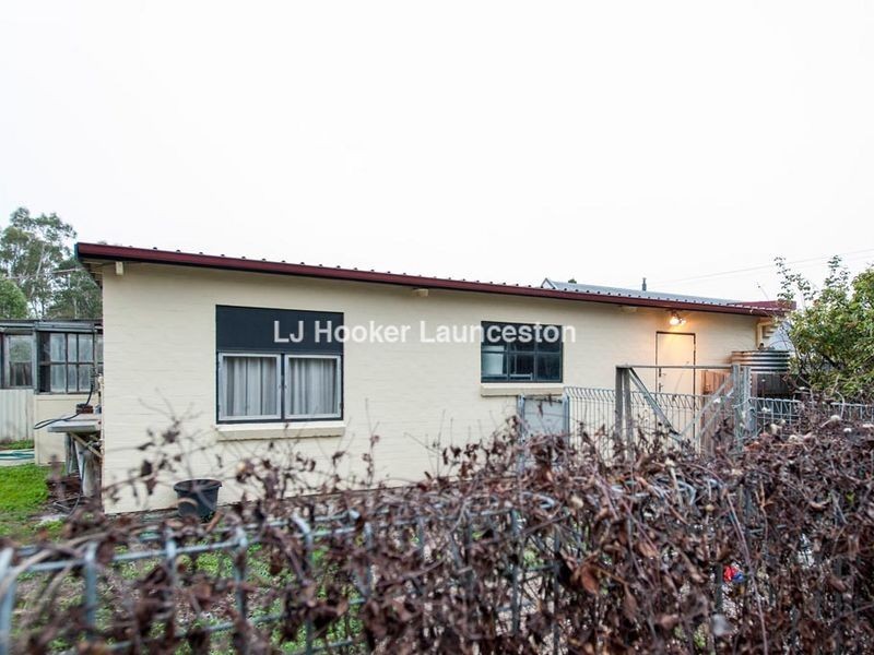 16 Meander Valley Road, Carrick TAS 7291